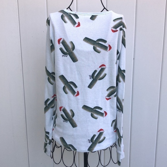 PINK Victoria's Secret cactus Christmas shirt long sleeve top size large… - Picture 5 of 6
